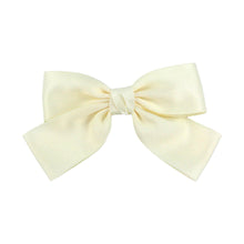 Load image into Gallery viewer, SIMPLE BOW CLIP 4846-3
