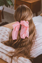 Load image into Gallery viewer, Valentina Jumbo Bow Clip