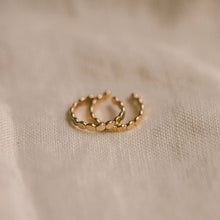Load image into Gallery viewer, Poppy Ear Cuff - Single