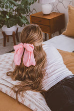 Load image into Gallery viewer, Valentina Jumbo Bow Clip