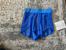 Load image into Gallery viewer, Mesh petal shorts Tiger Friday