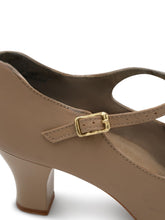 Load image into Gallery viewer, Capezio 2" Student Footlight Character Shoe 650