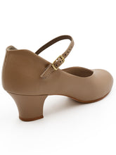 Load image into Gallery viewer, Capezio Jr. Footlight Character Shoe 550