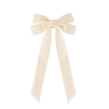 Load image into Gallery viewer, Velvet hair bow