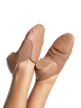 Load image into Gallery viewer, Capezio E-Series Jazz Slip On EJ2