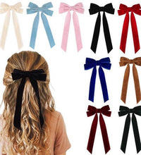 Load image into Gallery viewer, Velvet hair bow